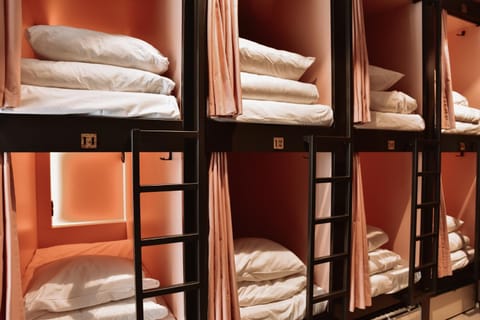 bunk bed