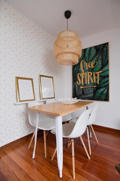 Dining area, hair dresser