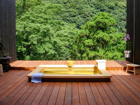 Open Air Bath