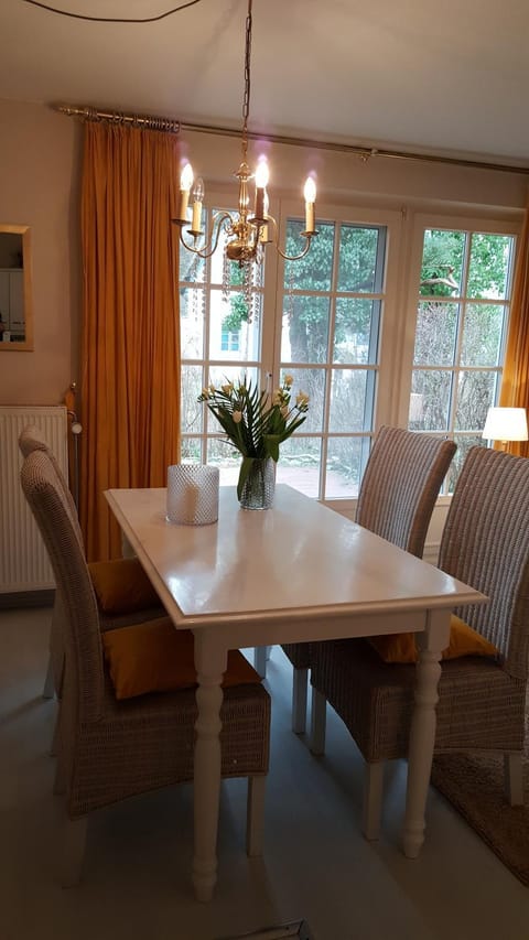 Achtern - Diek - am Strand Apartment in Zingst