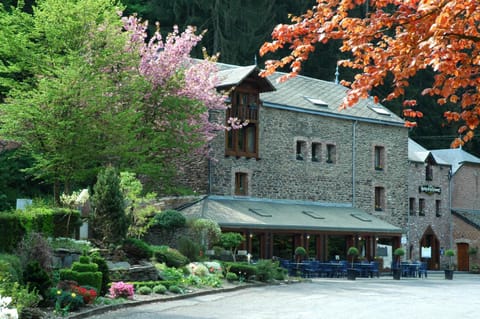 Hôtel Moulin de la Strument Hotel in Wallonia, Belgium