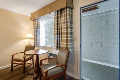 Oceanus Motel - Rehoboth Beach Motel in Rehoboth Beach