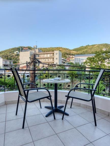 Niovi Luxury Apartments Apartment in Euboea
