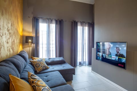 Communal lounge/ TV room, Living room
