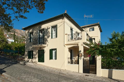 Property building, Facade/entrance