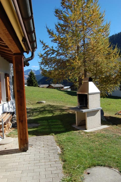 Londadusa Parterre Apartment in Canton of Grisons