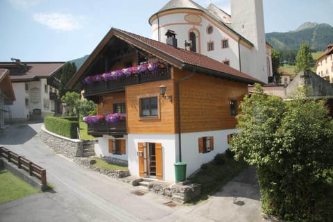 Ferienhaus Jägerhäusl House in Garmisch-Partenkirchen