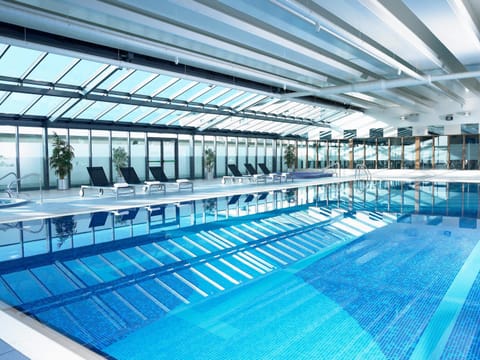 Swimming pool, Swimming pool