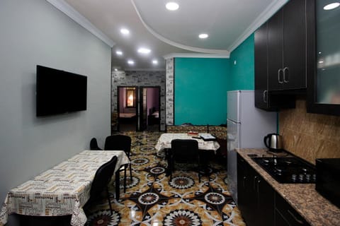 Communal lounge/ TV room, Communal kitchen