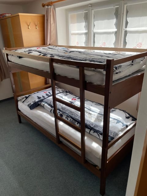 Hotel Restaurant Edelweiss Inn in Canton of Grisons