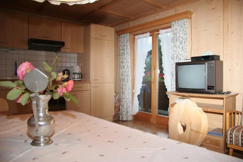 Communal lounge/ TV room, Evening entertainment