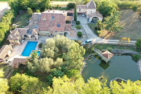 Property building, Bird's eye view