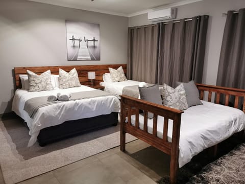 Bed, Bedroom, towels, air conditioner