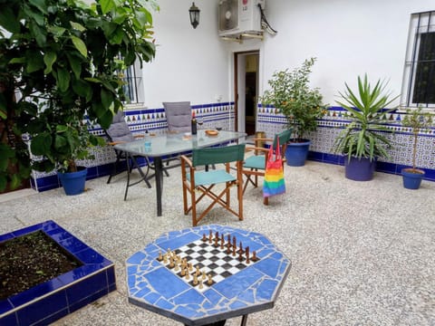 Patio, Seating area