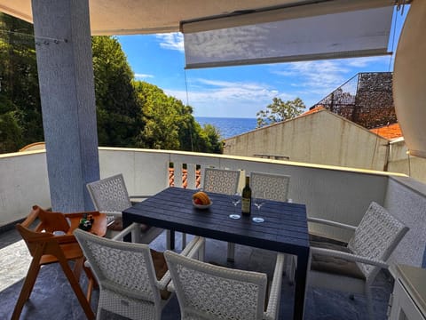 Apartment M&M Apartment in Sveti Stefan