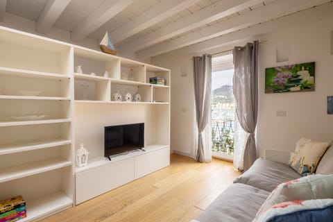 Living room, Sea view