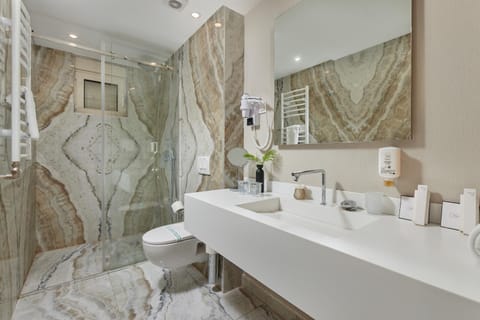 Hotel Splendido Bay Hotel in Kotor Municipality