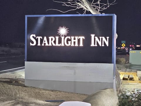 Night, Property logo or sign, Street view