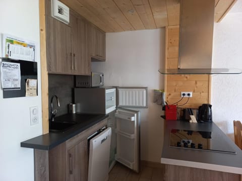 Deux pièces sud-ouest à Tignes, 5 couchages - FR-1-449-7 Apartment in Tignes