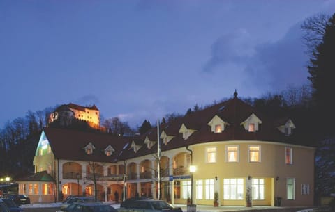Property building, Night, Landmark view