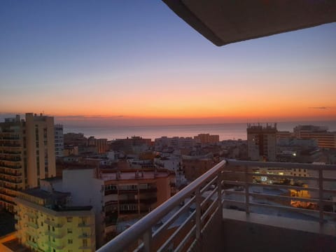View (from property/room), Balcony/Terrace, City view, Sea view