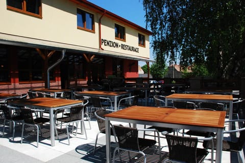 Property building, Restaurant/places to eat, Facade/entrance, Balcony/Terrace, Internal: Not applicable to any particular room
