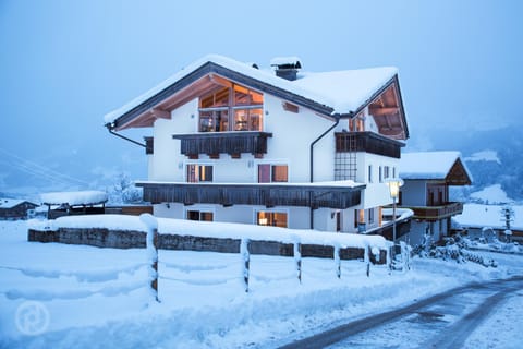 Property building, Winter