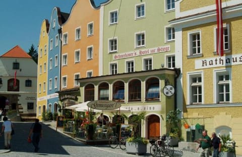 Facade/entrance