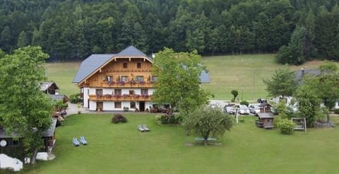 Property building, Bird's eye view, Garden