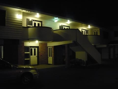Property building, Night