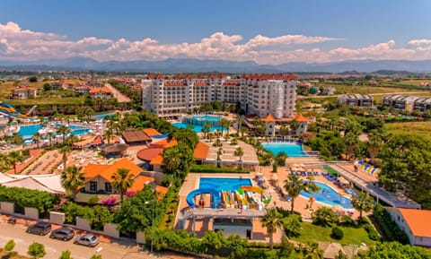 Property building, Bird's eye view, Pool view