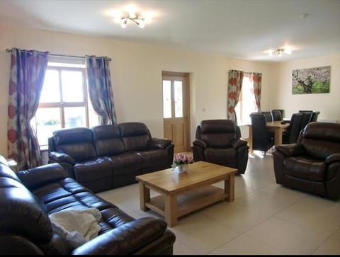 Caherush Lodge House in County Clare