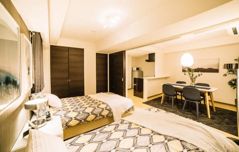 Photo of the whole room, Bedroom