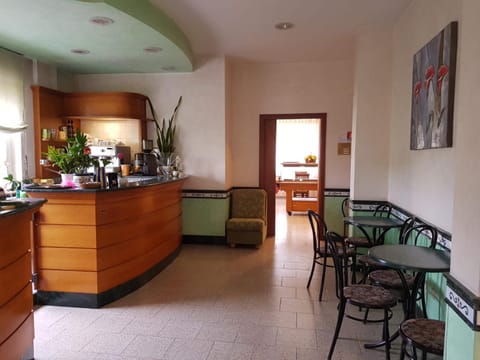 Lobby or reception, Lounge or bar