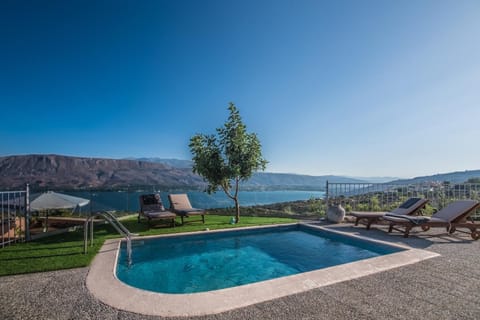 Mountain view, Pool view, Sea view, Swimming pool