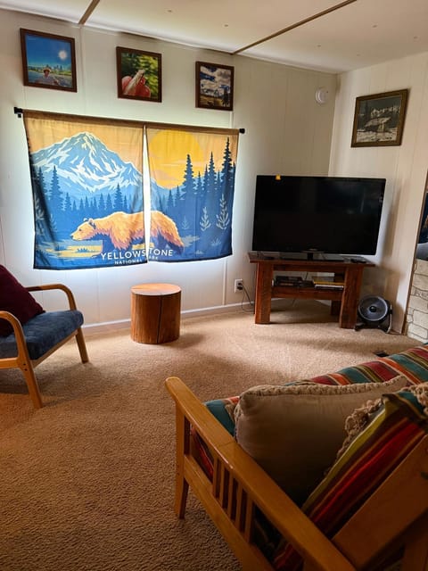 Hannon House Nature lodge in Salmon River