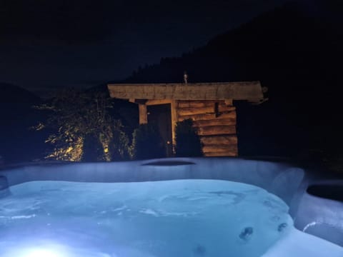 Hot Tub