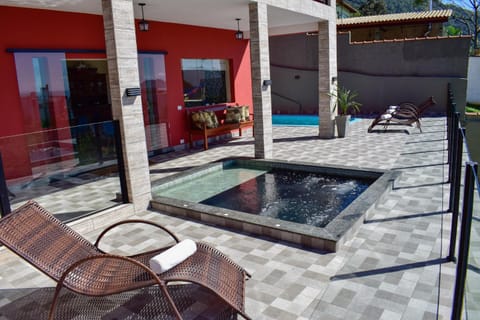 Property building, Patio, Hot Tub, Solarium, Spa and wellness centre/facilities, Swimming pool, Swimming pool