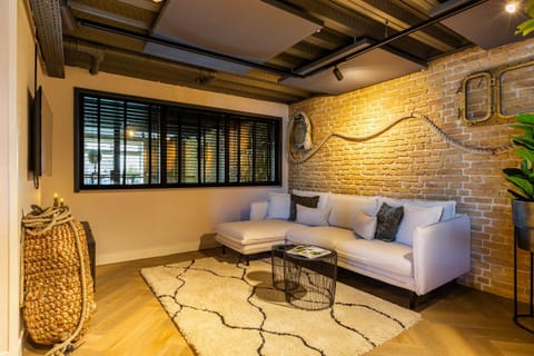 Hotel Maassluis Hotel in South Holland (province)