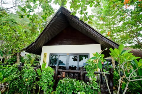 Paradise Pearl Bungalows Hotel in Krabi Changwat