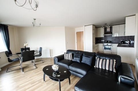 City Centre Orange Apartments - Portland Street Apartment in Aberdeen
