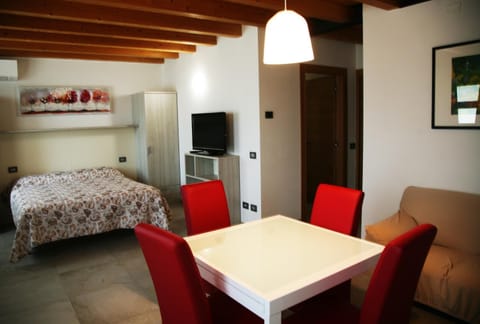 Ca' Vittori Bed and Breakfast in Province of Brescia