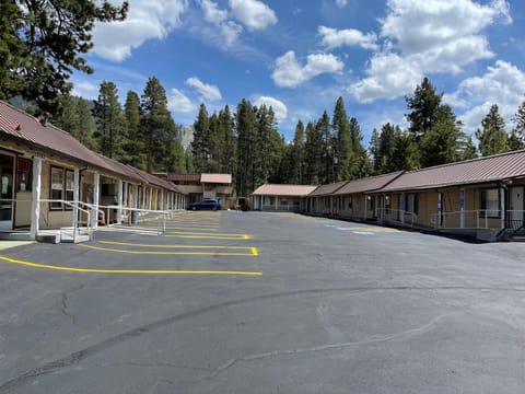 Tahoe Sands Inn Motel in South Lake Tahoe