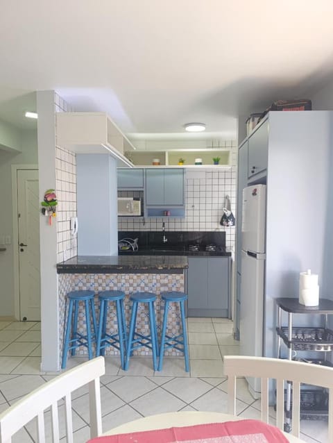 Kitchen or kitchenette, Dining area, stove