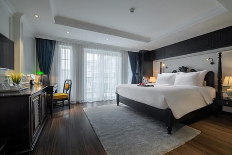 Day, Photo of the whole room, On site, City view, Mountain view, Street view, bunk bed