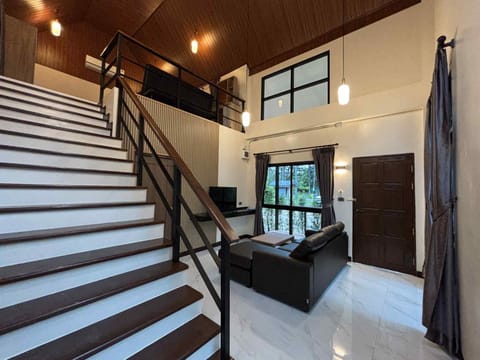 Ao Thong beach Resort Resort in Khuekkhak