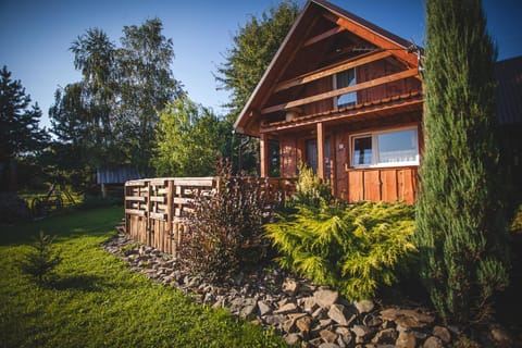 Property building, Day, Garden, Garden view