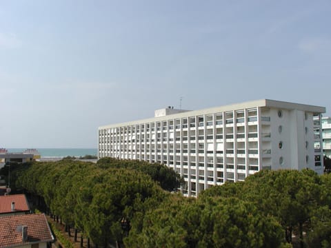 Property building, Beach