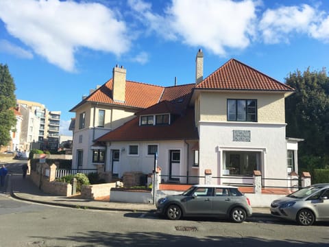 B&B Villa Bon Papa Bed and Breakfast in De Panne