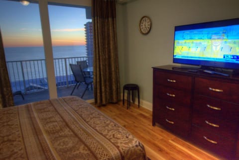 Laketown Wharf 1527 By ZIA House in Panama City Beach